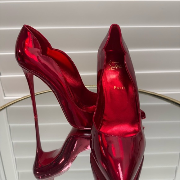 CHRISTIAN LOUBOUTIN Hot Chick 100 metallic patent red pumps 42 - Picture 6 of 12